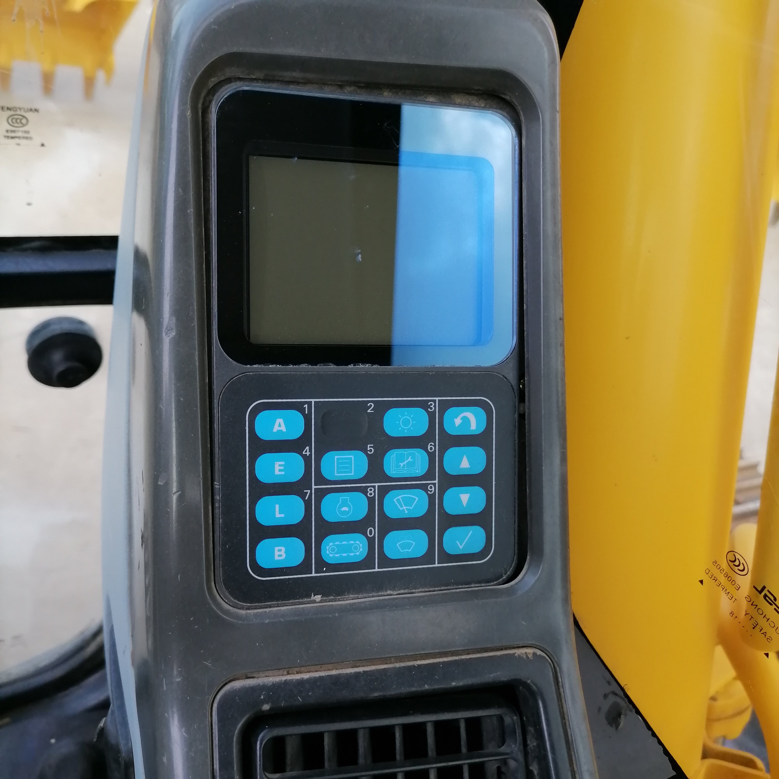 High performance excavator pc270 Used komatsu digger in great condition on sell