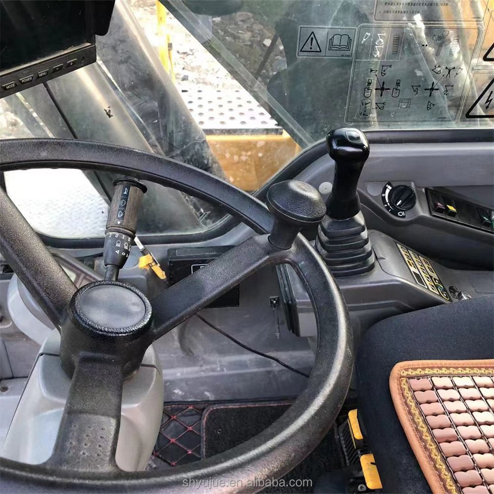 High Quality Used VOLVO Wheel Excavadora in good condition Second Hand Original Volvo EW145B Wheel Excavator
