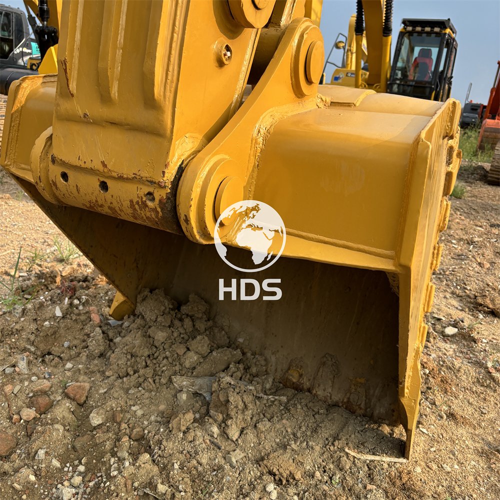 90% New Used cat 320D2L 320D2 excavator Caterpillar CAT 320 320D2 320DL 320D2L hydraulic excavator machine used excavators