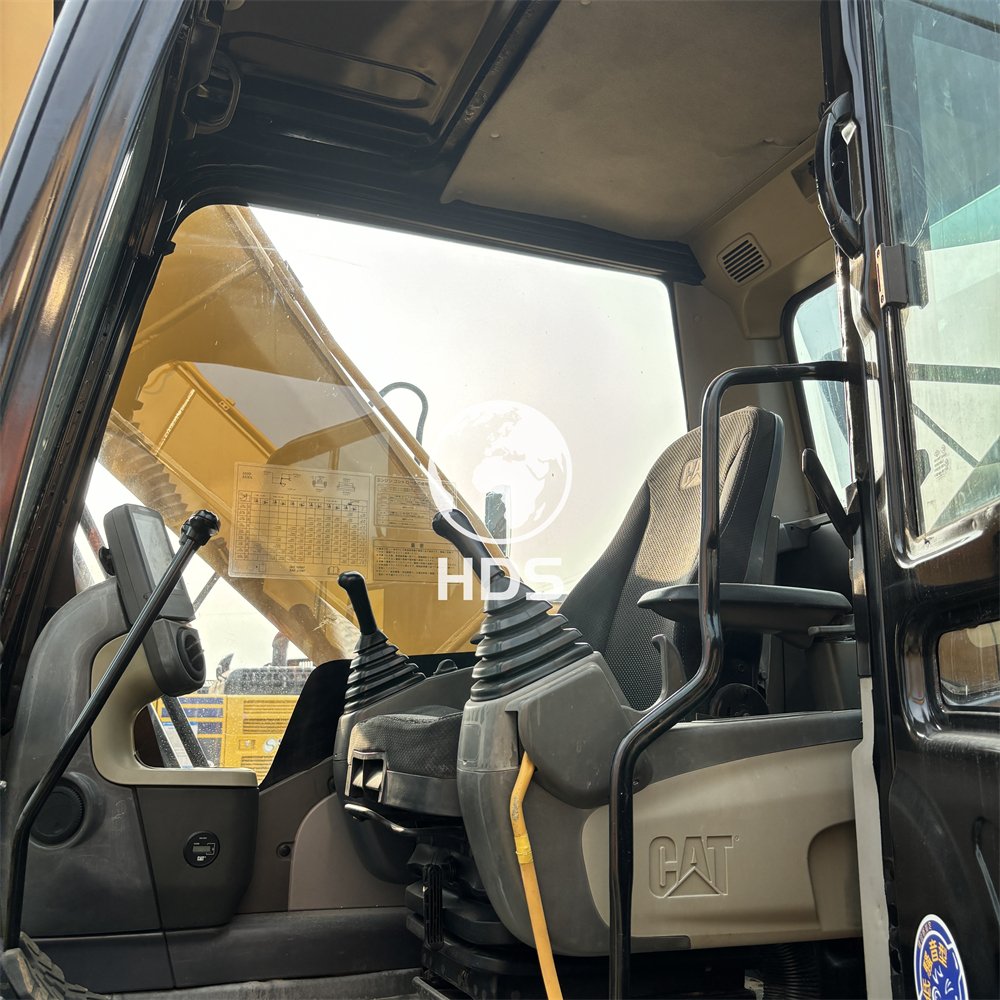 90% New Used cat 320D2L 320D2 excavator Caterpillar CAT 320 320D2 320DL 320D2L hydraulic excavator machine used excavators