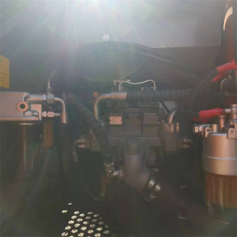 Ready-to-Ship Used Hitachi ZAXIS 200 Excavator Doosan Engine Core Japanese Farm Machinery Hitachi 120 Pump Gearbox Sale