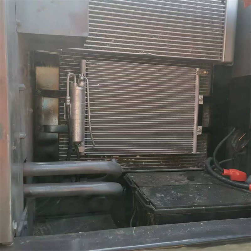 Ready-to-Ship Used Hitachi ZAXIS 200 Excavator Doosan Engine Core Japanese Farm Machinery Hitachi 120 Pump Gearbox Sale