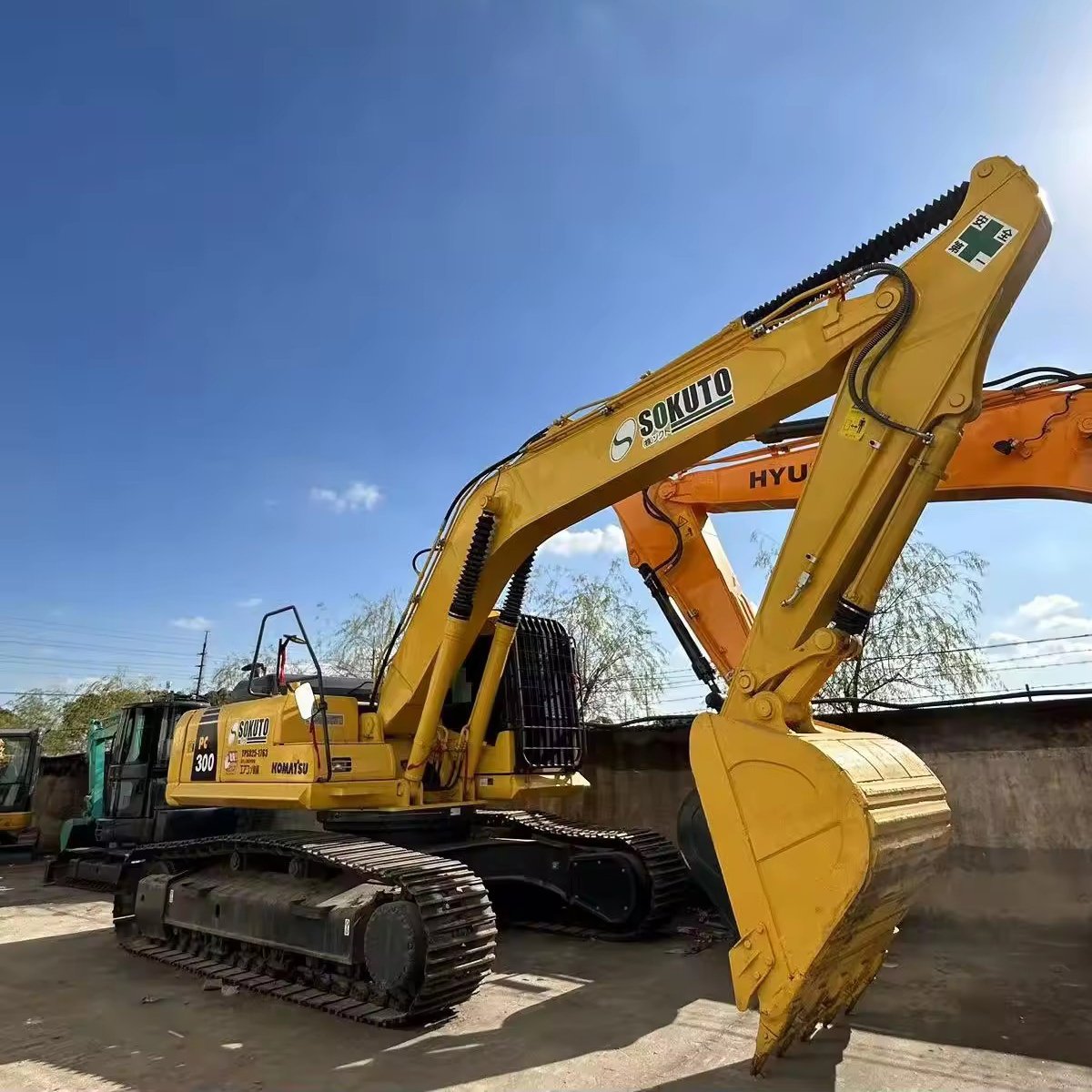 Used Komatsu PC300-7 Excavator Machine 100% Painted Japan Stock Construction Equipment Komatsu PC300 Used Excavator for Sale