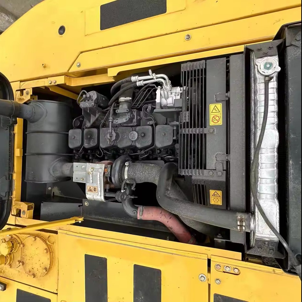 Used Komatsu PC300-7 Excavator Machine 100% Painted Japan Stock Construction Equipment Komatsu PC300 Used Excavator for Sale