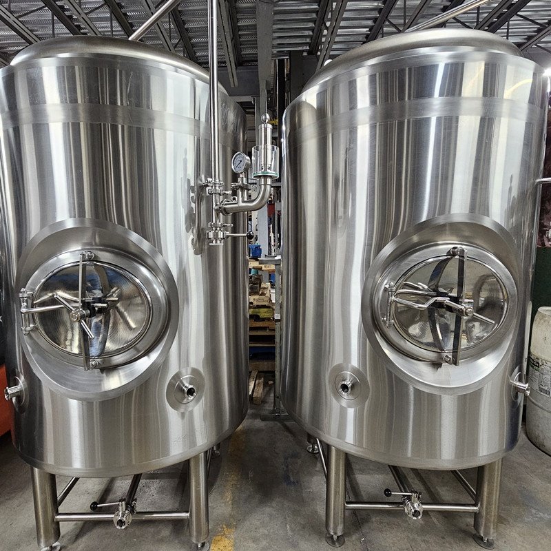 microbrewery Manufacturer 1500l Turnkey beer brewing line stainless steel fermenter