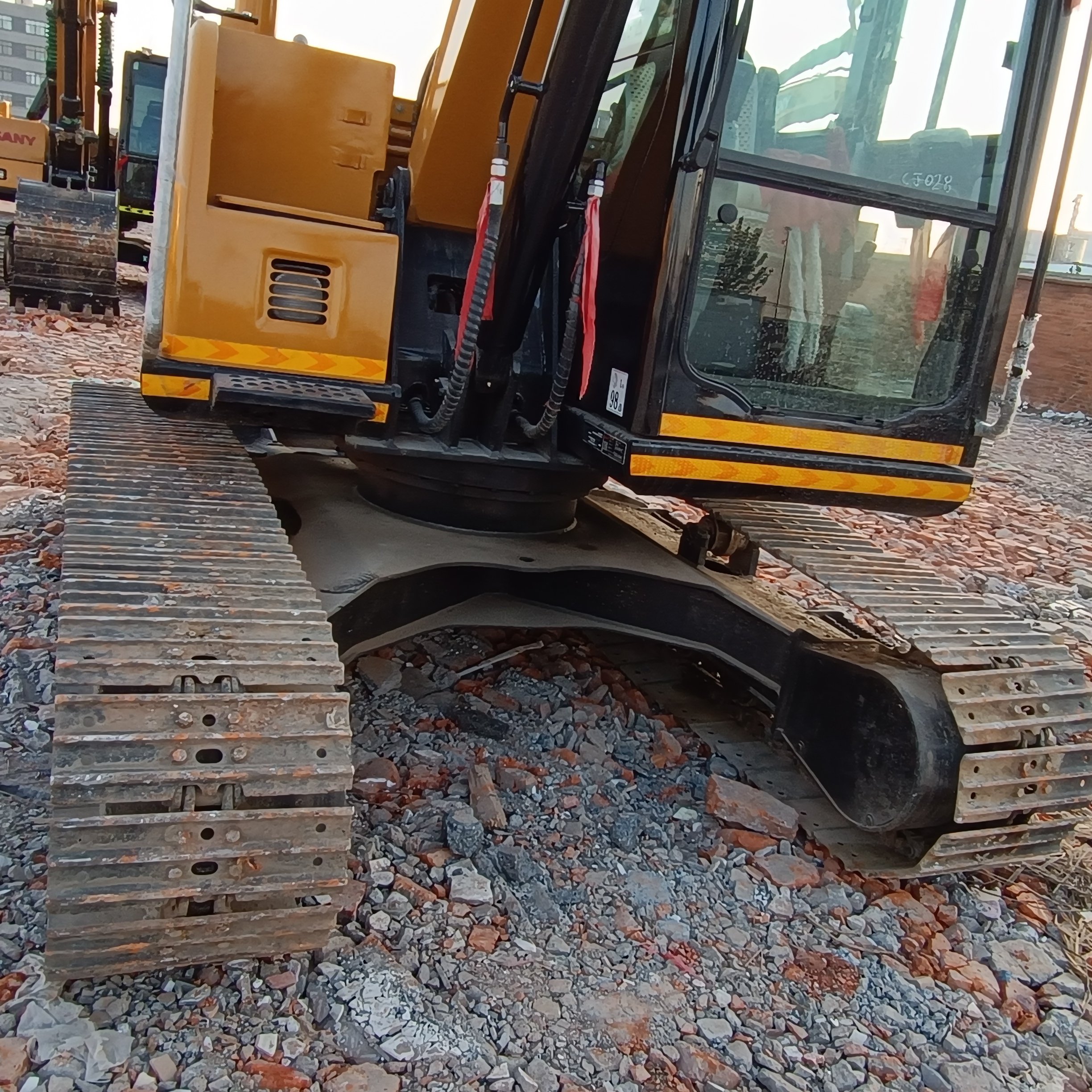 Fast delivery China used excavator SANY 75C 85C 95C in good quality Multifunctional earth moving machinery used sany 75c digger