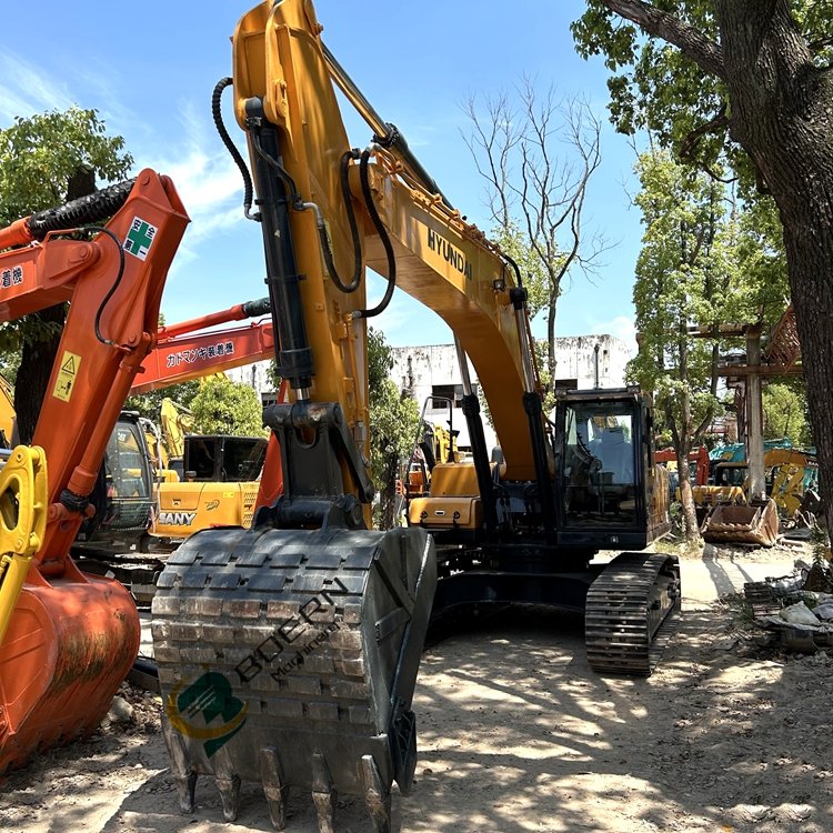 Used Hyundai 305 Crawler Excavator For Sale From Korea Used Excavator HYUNDAI 305LC-9T Model 30ton Hyundai Big Machine
