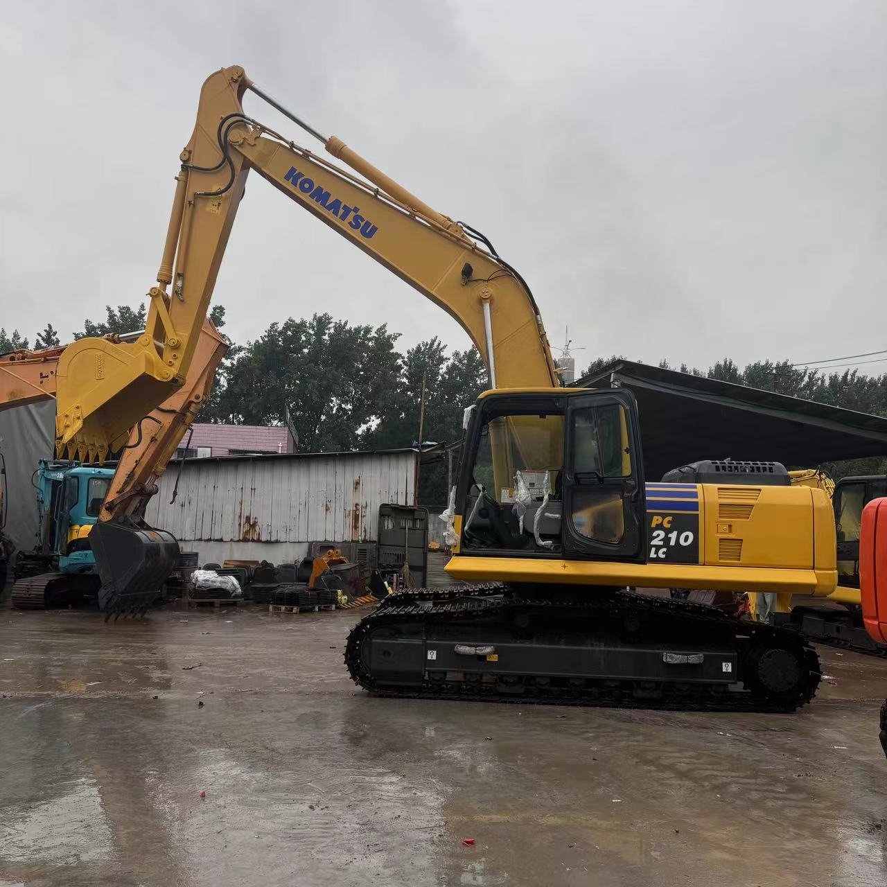 Japan original used excavator komatsu PC210 Excavator komatsu pc 210 pc 220 pc210-7
