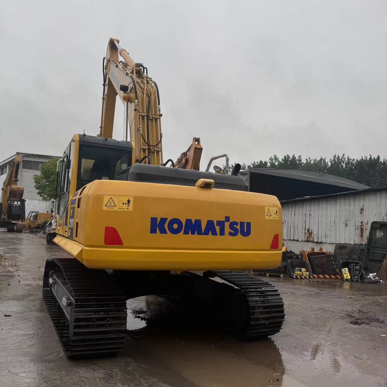 Japan original used excavator komatsu PC210 Excavator komatsu pc 210 pc 220 pc210-7