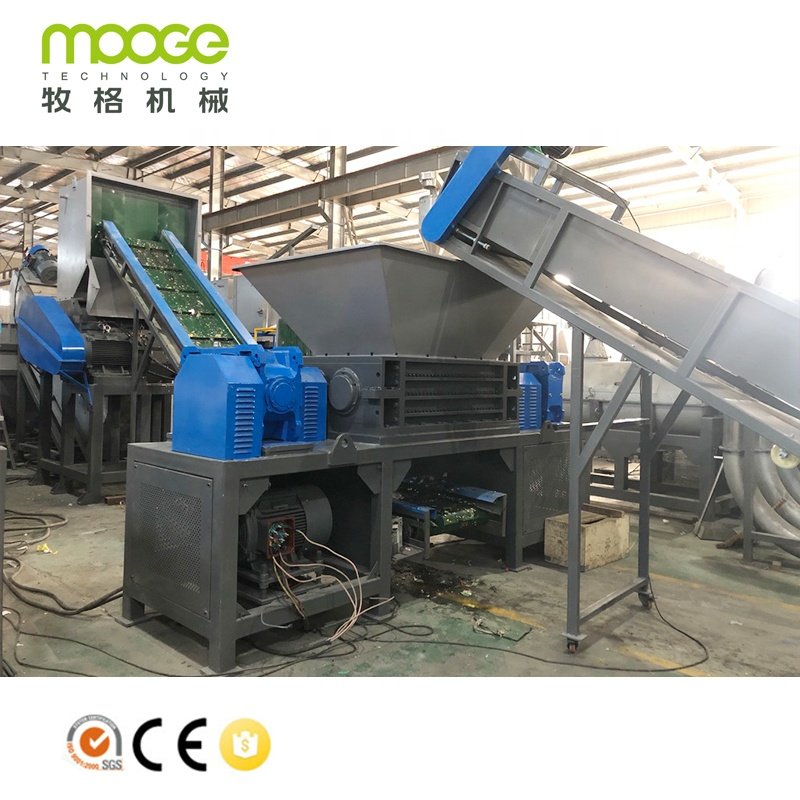 Double shaft Shredder Machine