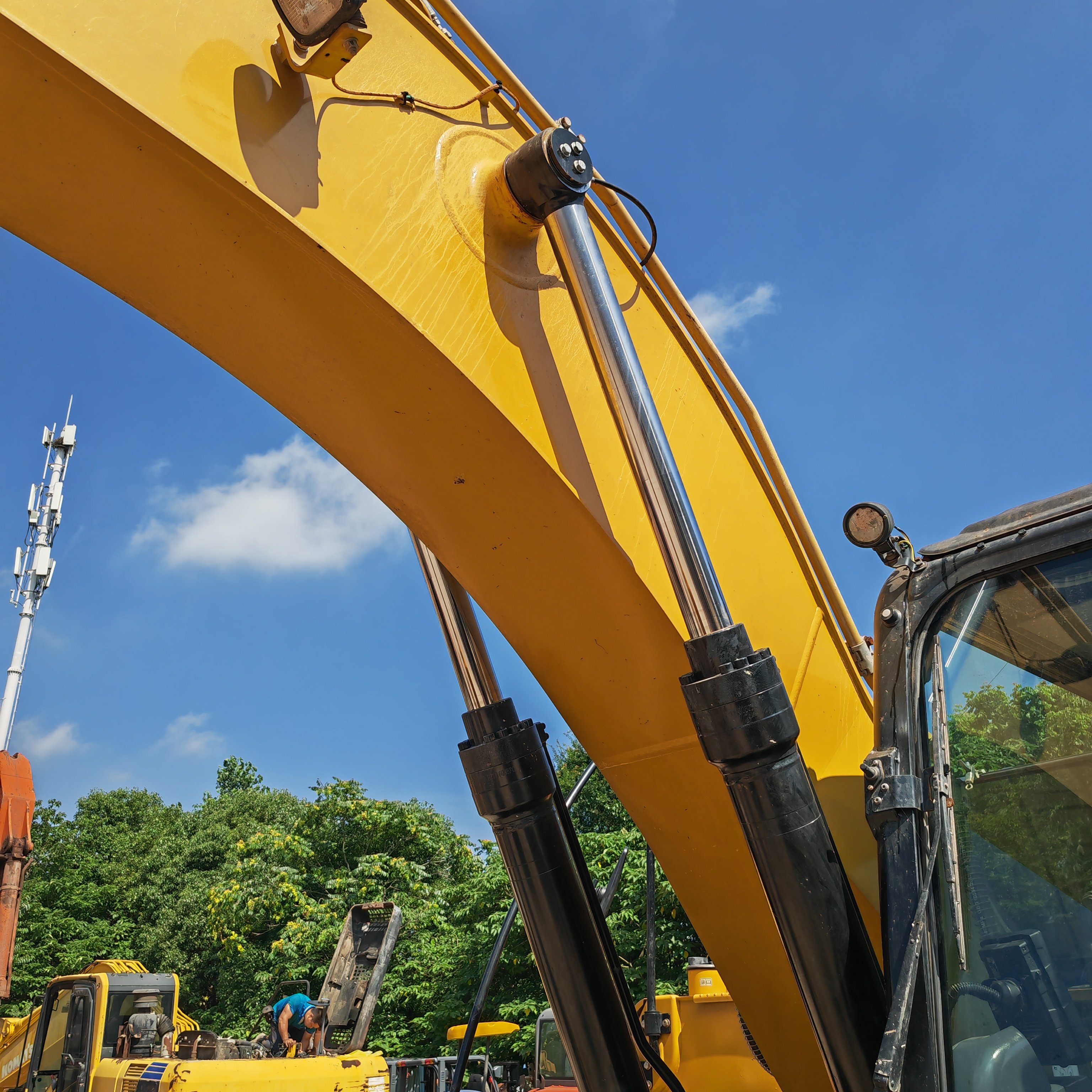 New Design Cat 320GX Medium Excavator Cat 320gx Cat320 Cat320gc Excavator 20 Tons Digger Machinery