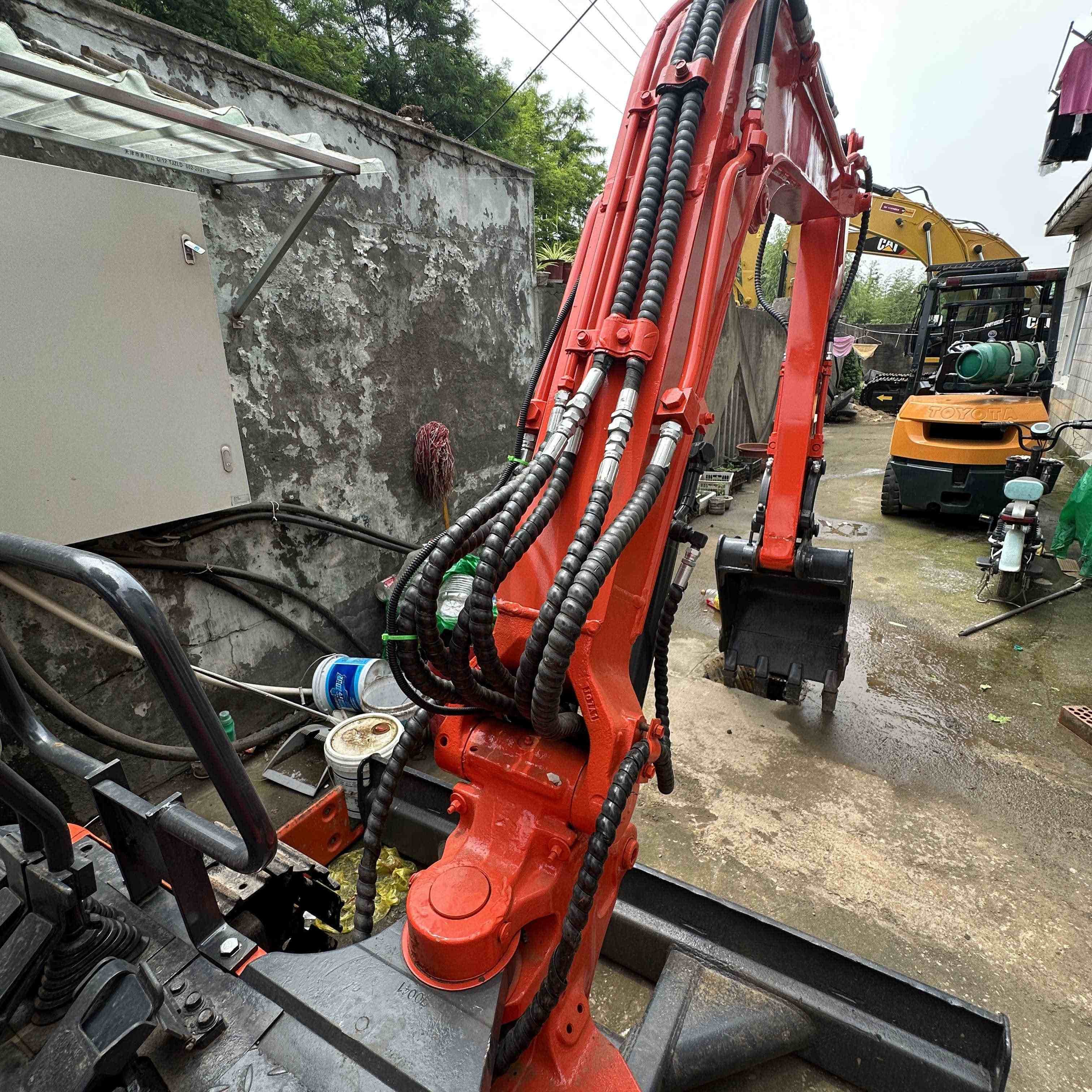 Besting Selling second hand Kubota U35 3.5tons mini small excavator factory sell machine in good condition
