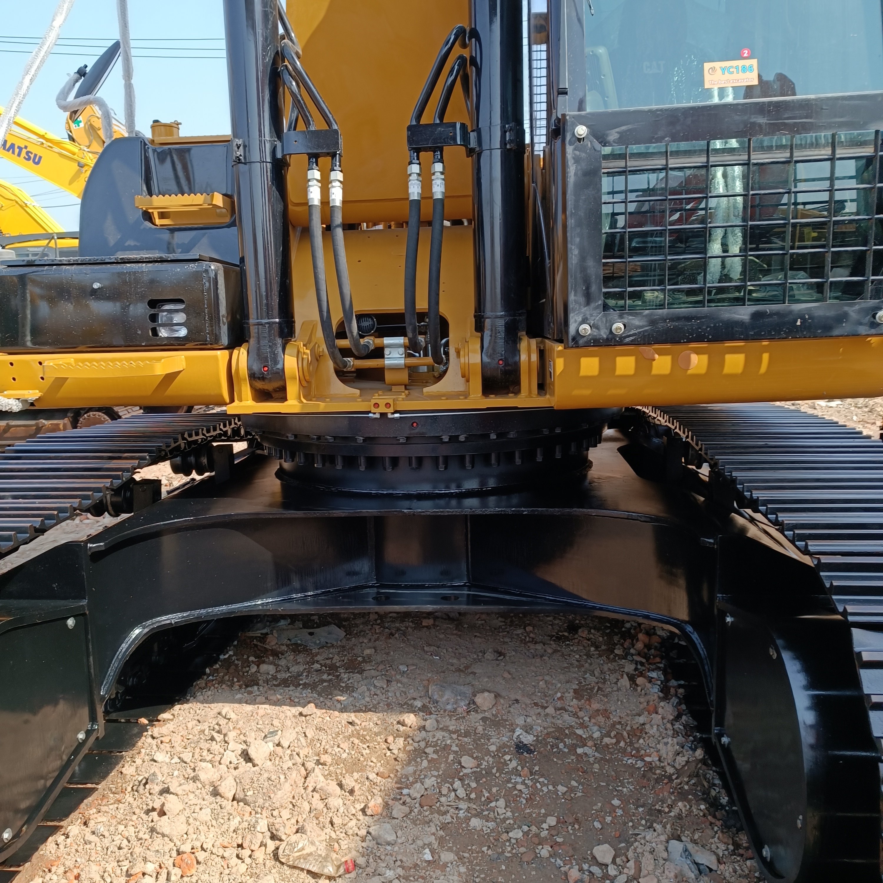 Good condition good price JAPAN 30 ton used caterpillar 329D 330d 336d 340d Excavator used cat 330d2 excavator
