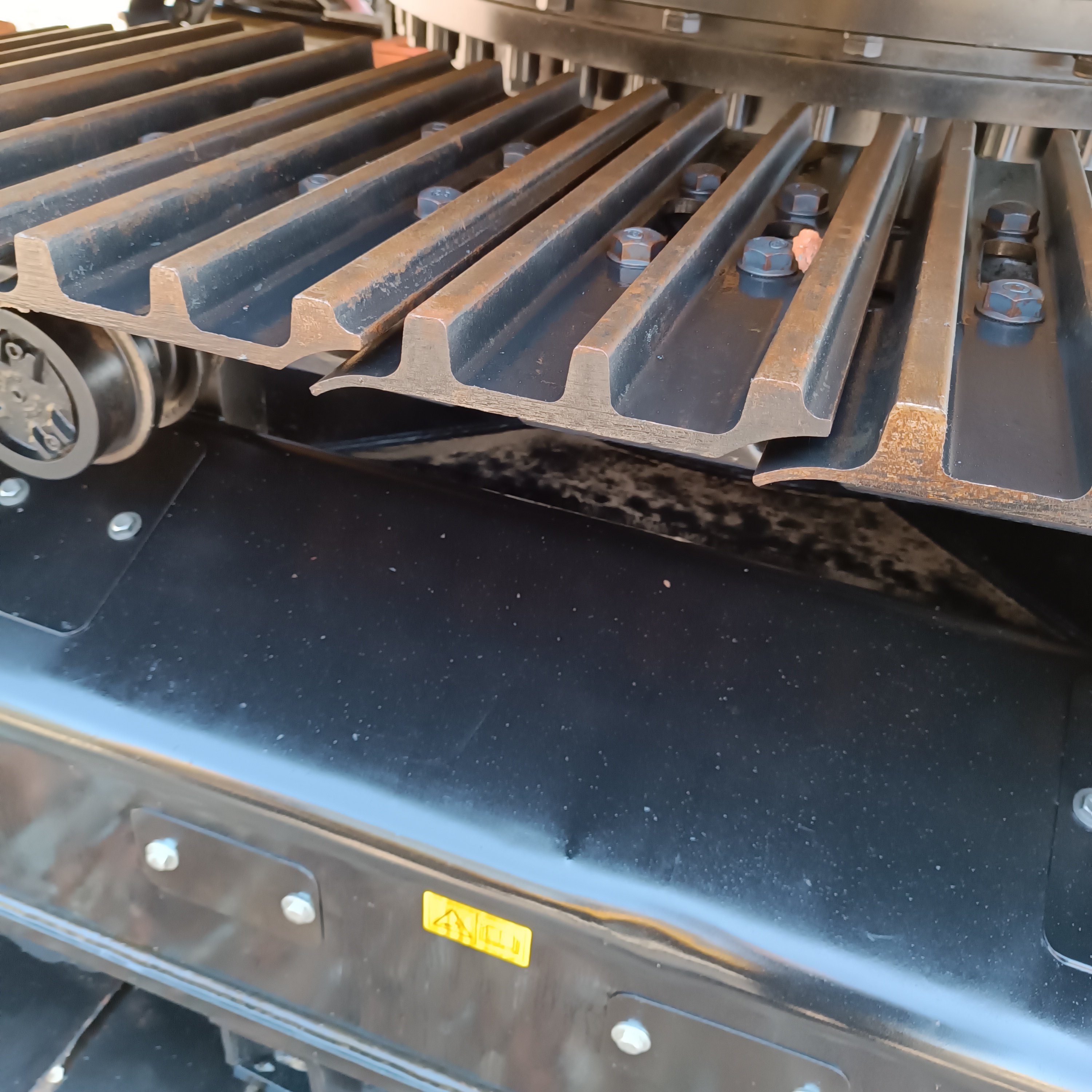 Good condition good price JAPAN 30 ton used caterpillar 329D 330d 336d 340d Excavator used cat 330d2 excavator