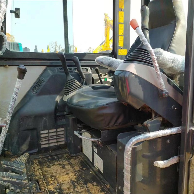 Nice performance original design used excavator machine komatsu pc56 used excavators for sale