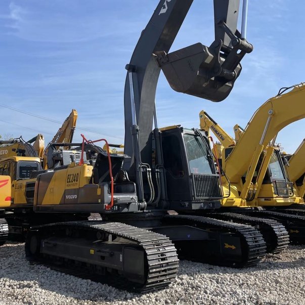 Hot selling cheap 24 Ton excavator second Hand Digger Machine Volvo Ec240 Crawler Used Excavator Volvo240