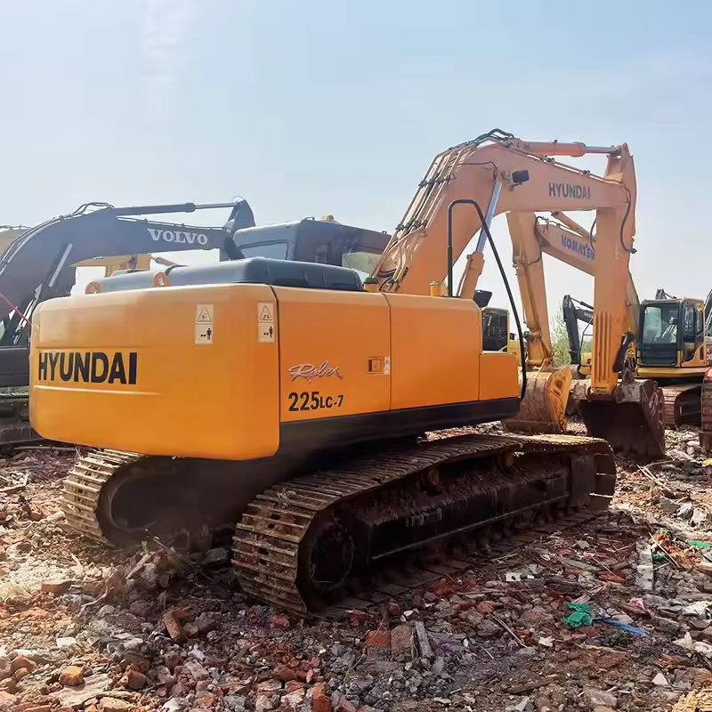 Excellent Used Hyundai 215LC-7 Excavator on Sale Factory Price CUMMINS Engine Motor Pump-Core Components Included