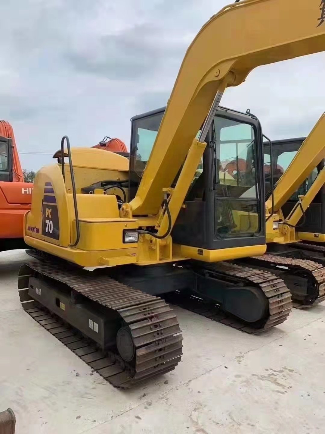 Low Price Second hand Mini excavators Used exacvator KOMATSU PC70 PC55