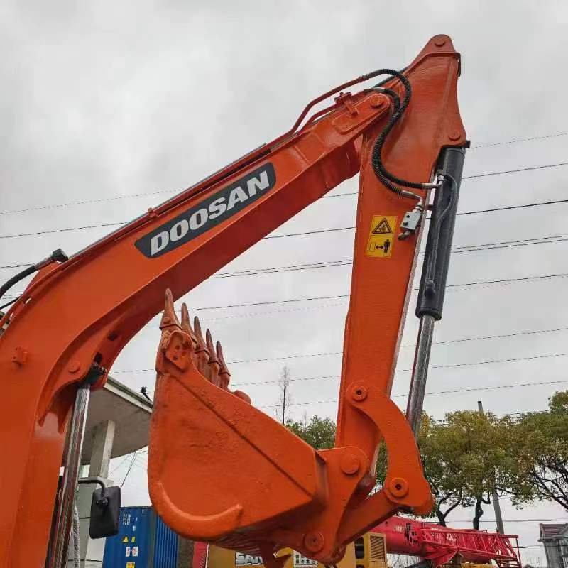 Used small excavator Machine Doosan DX55-9C 5ton with goood couditions Crawler Korea Excavator for sale