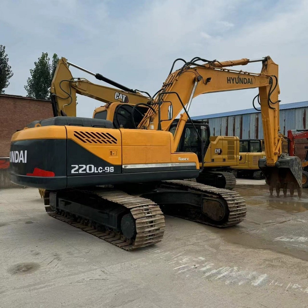 high Quality 22 ton Hyundai 220 excavator good price 220LC-9S used hyundai construction machinery