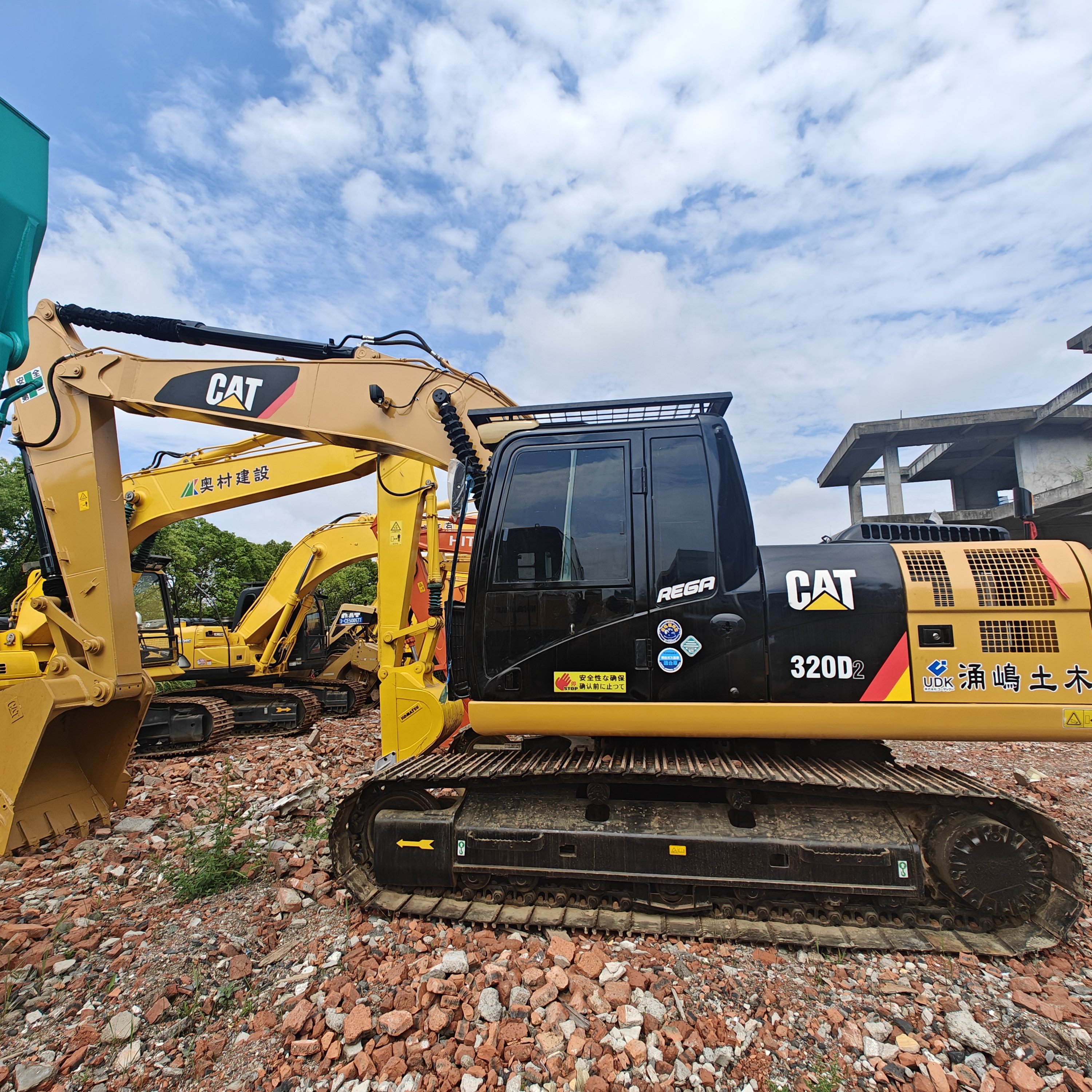 Good condition Used CAT excavator japan 320 312 315 313 318 310 Original used excavator cat 320 machine in stock on sale