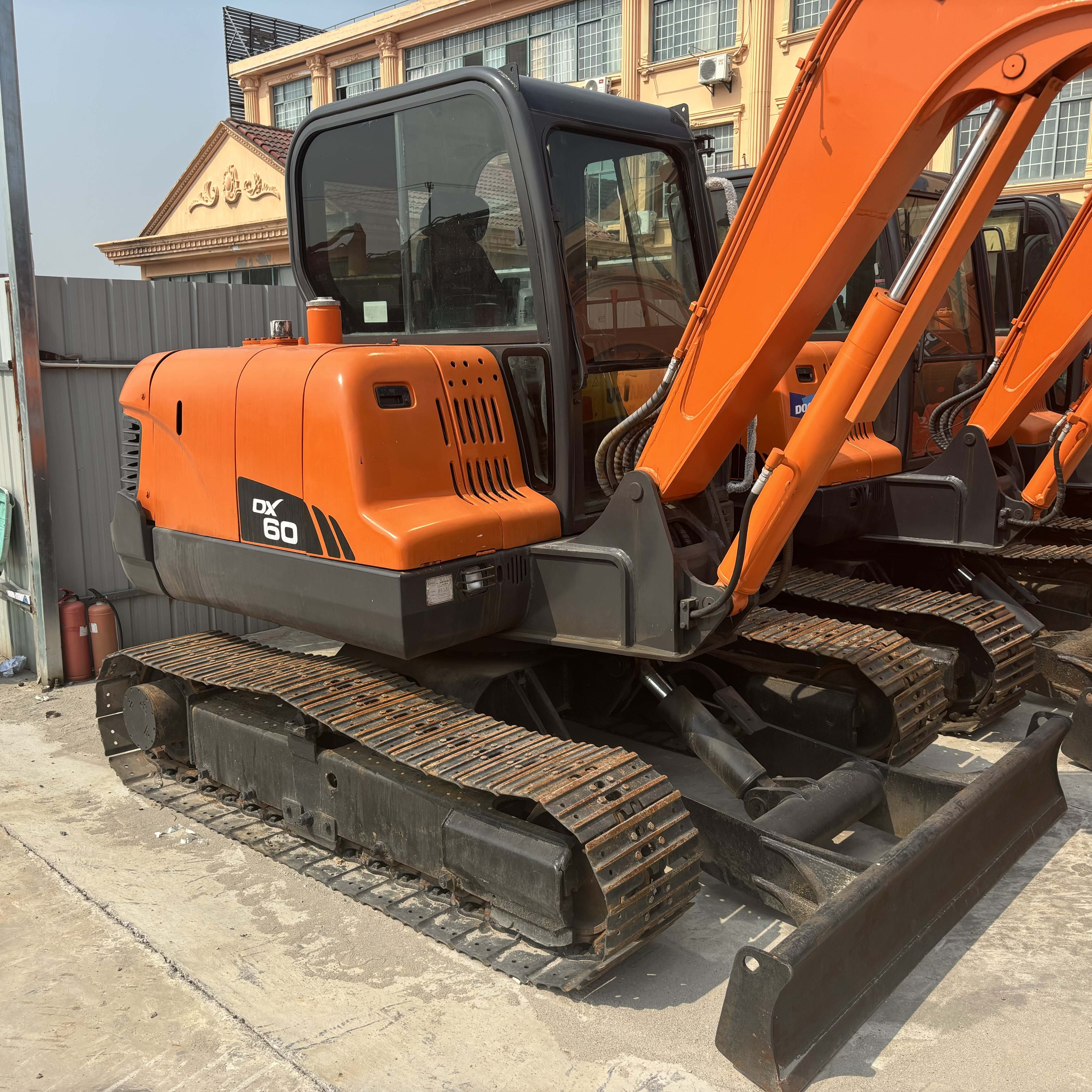 dx60 dx55 ON SALE Doosan 6ton dx60 Used excavator in stock