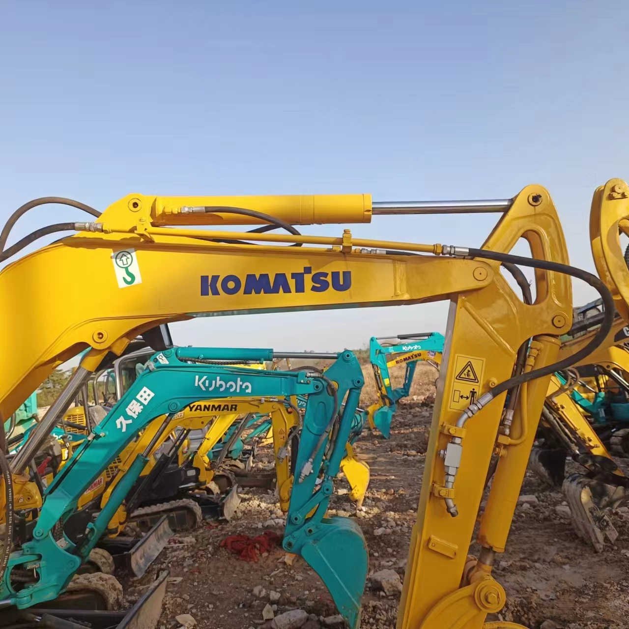 Mini second-hand farm used excavator KOMATSU PC35MR 3.5TON good condition mchine with epa and ce supports customization