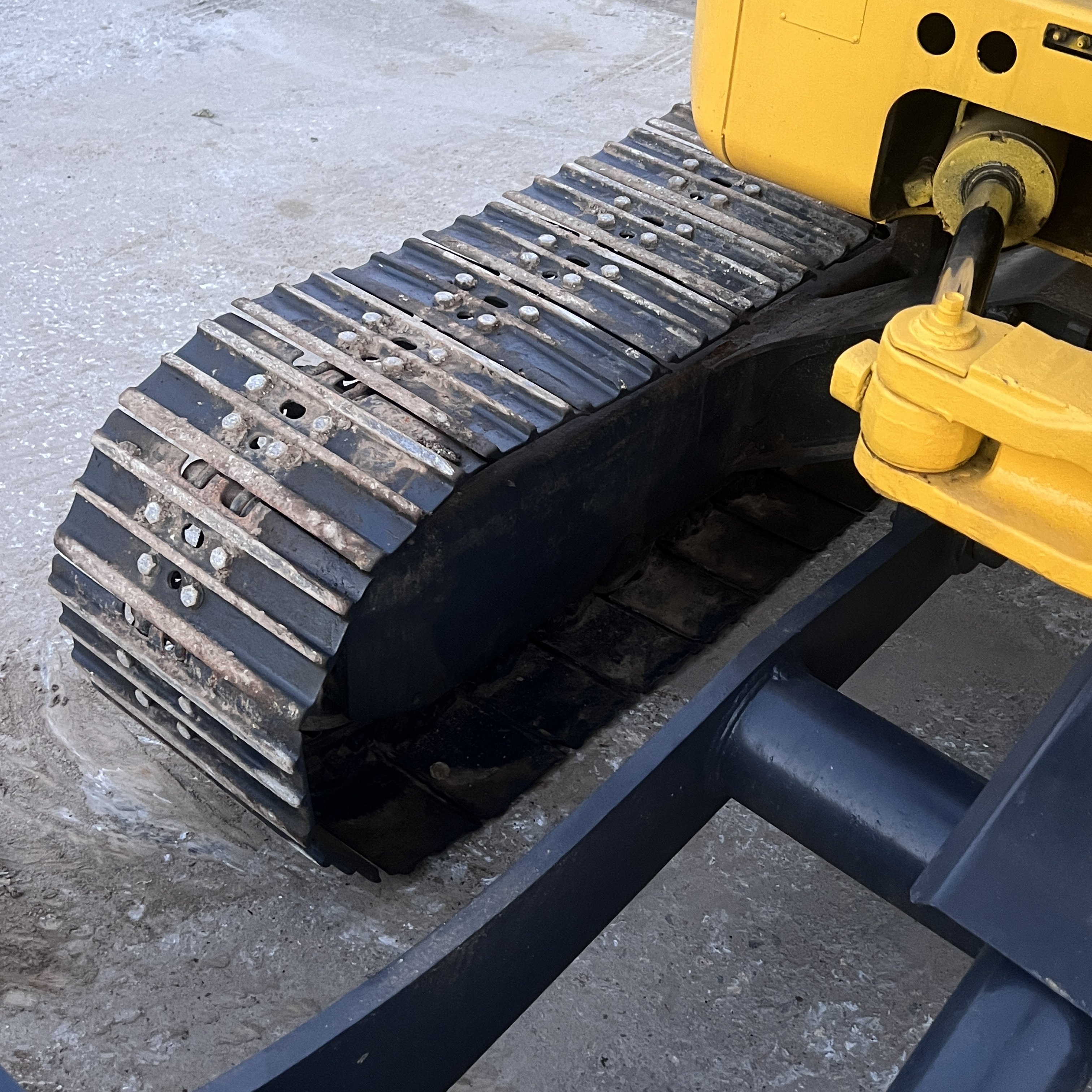 used mini excavator Japan made KOMATSU 5ton PC50 crawler excavator for sale