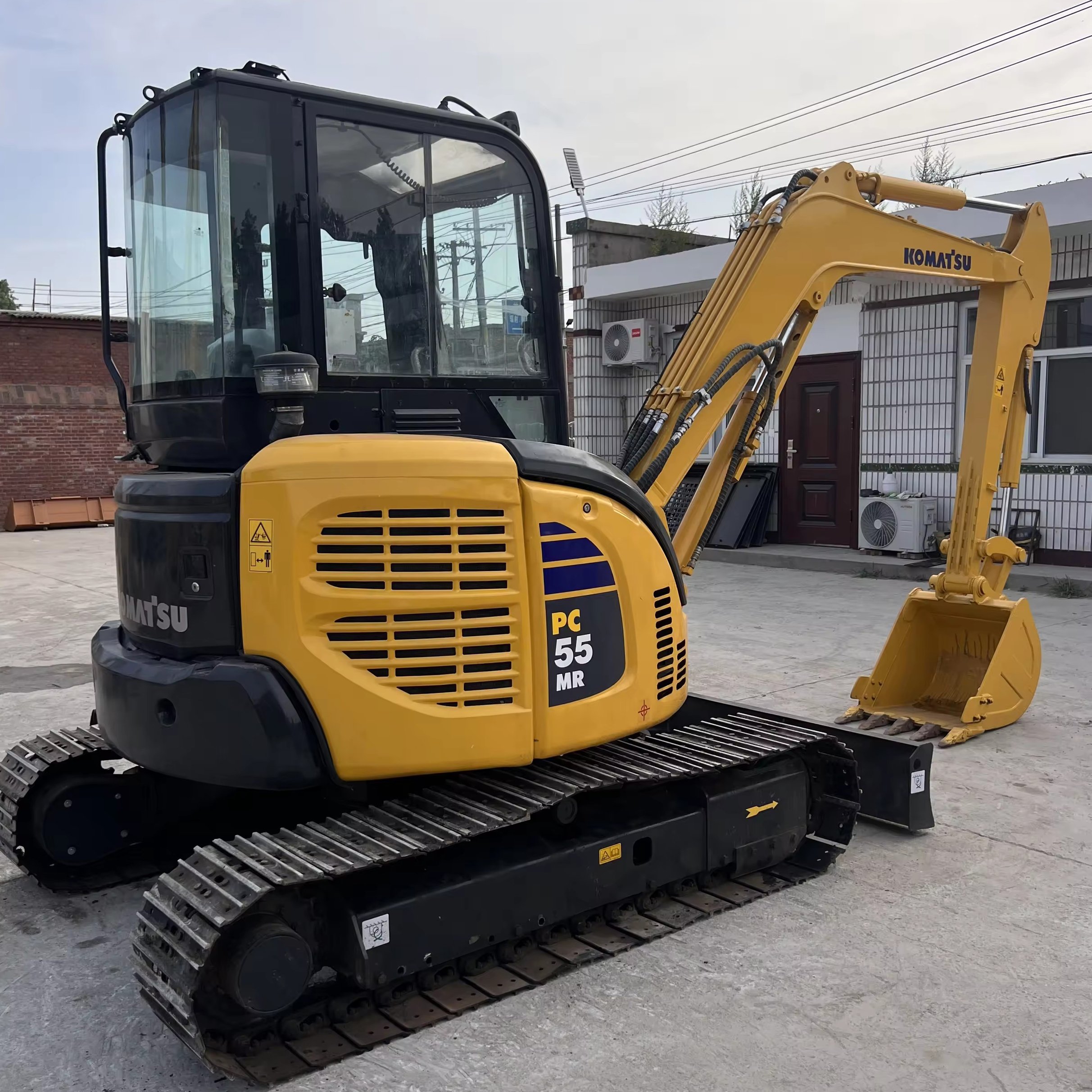 Used 5 Tons Mini Excavator PC55MR Japan's Second Hand Digger Lightweight Machine for Efficient Operation