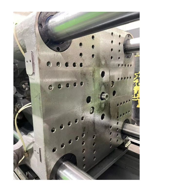 Donghua Used Hydraulic Injection Molding MachineHorizontal Style with Core Components Screw Pump Motor PLC Manufacturing Plant