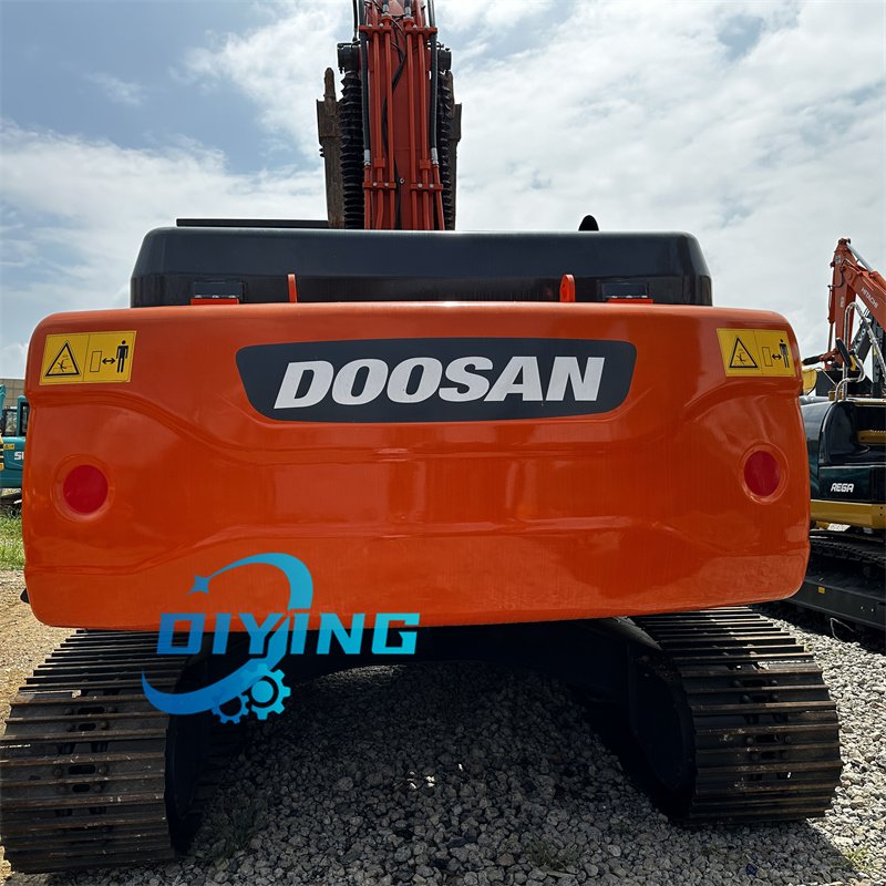 Cheap Price Used Construction Machine 22Ton Used Doosan Excavator DX225 Used Digger for Sale