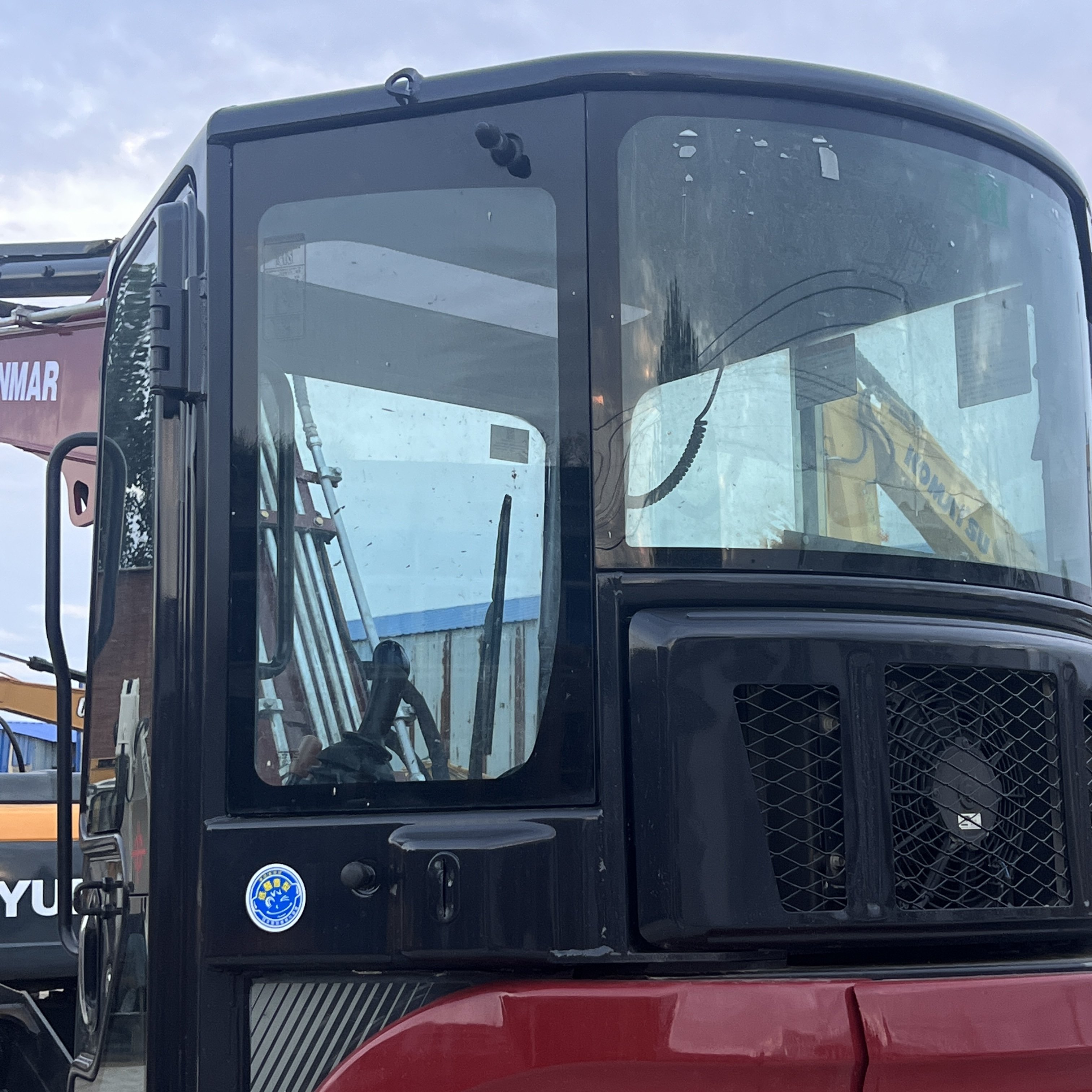 used yanmar excavator Original Yanmar Vio55 Second Hand Condition 5.5Ton Small Excavator Used Yanmar Excavator Vio55