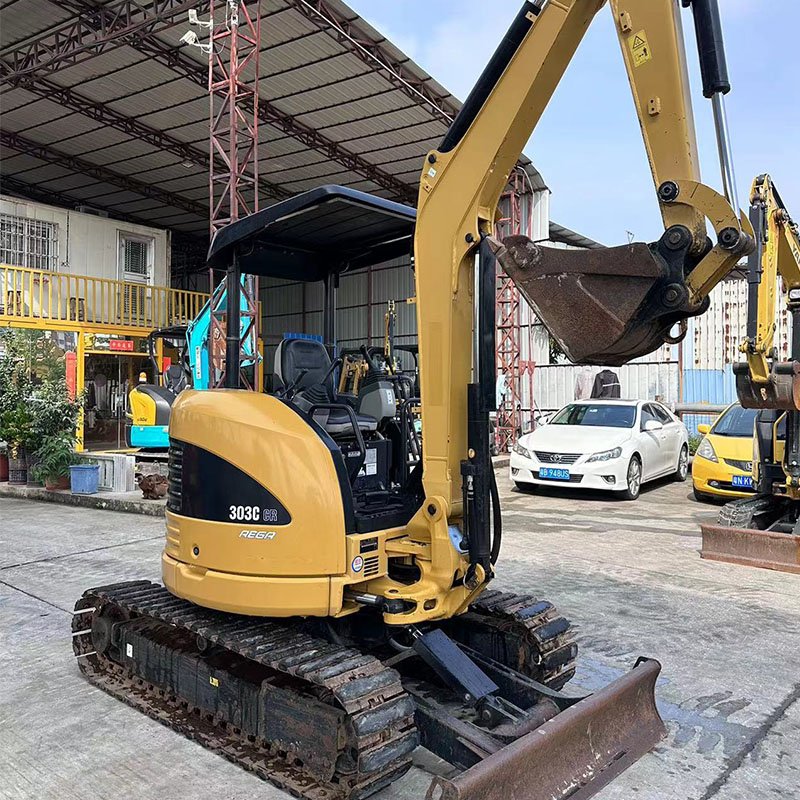 perfect quality and good condition used construction machine used Excavator CAT303Ccr mini used excavator in suitable price