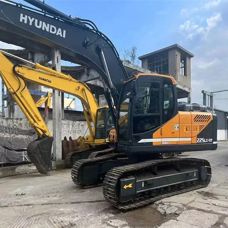 Used Korea Hyundai 225 Excavator, Second Hand Hyundai 225LC-9T /200 /210 Crawler Excavator for Cheap Sale