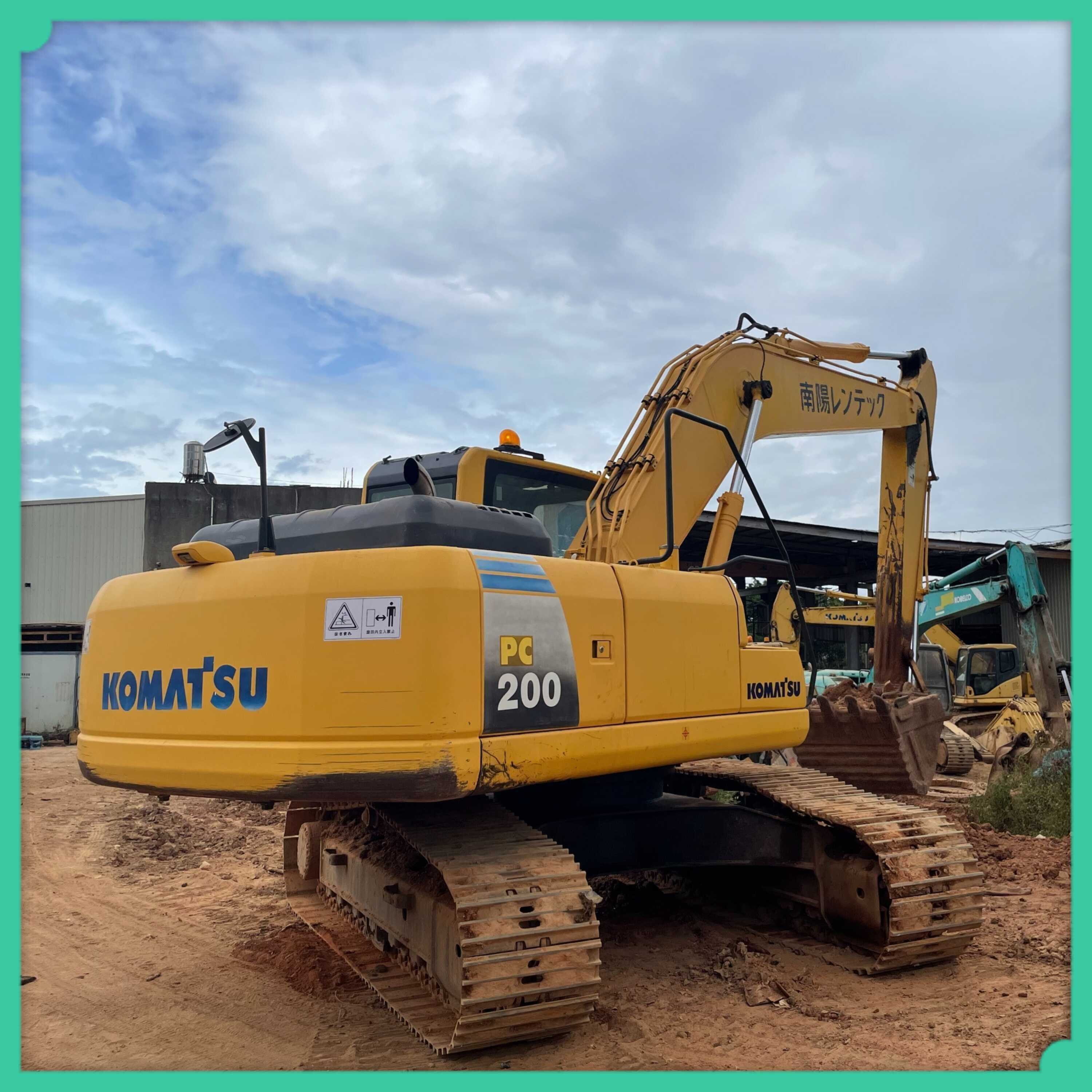 nice performance used Komatsu poc200-8 excavator low price sale Second hand digger machine Komatsu PC200-8 in good condition