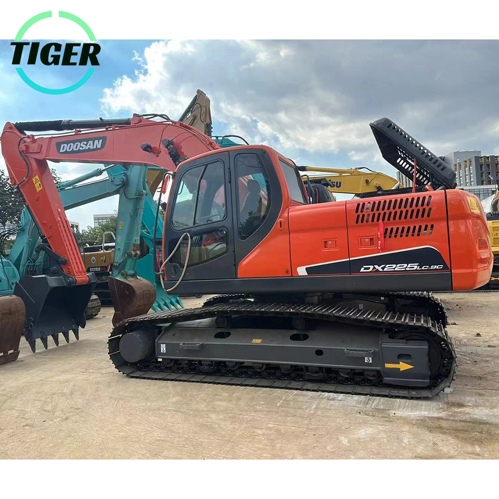2018-2022 used doosan DX225 excavator doosan excavator dx225 DH225 doosan dx225lc excavator