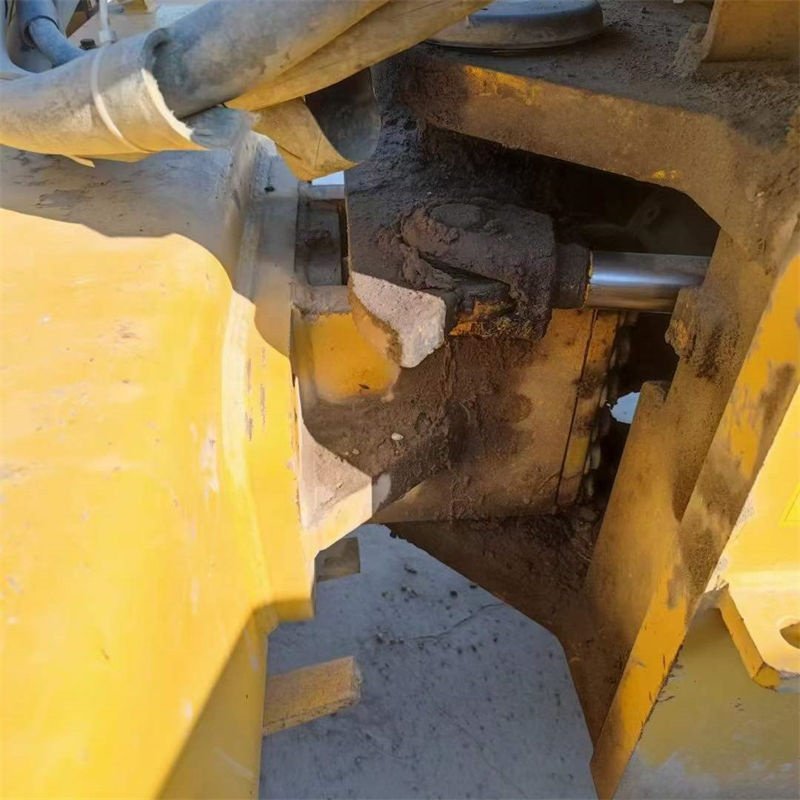 EXCELLENT PERFORMANCE USED ROAD ROLLER SR26M SR22M USED DOUBLE DRUM ROLLER 1 TON 4 TON USED ROAD ROLLER 10 TON