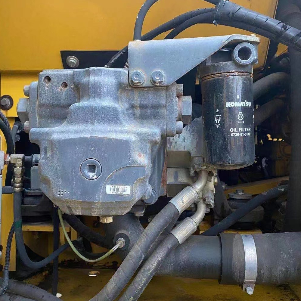 Popular Japanese second-hand excavator Komatsu PC200-8 Construction equipment machinery used excavator Komatsu 20 tons excavator
