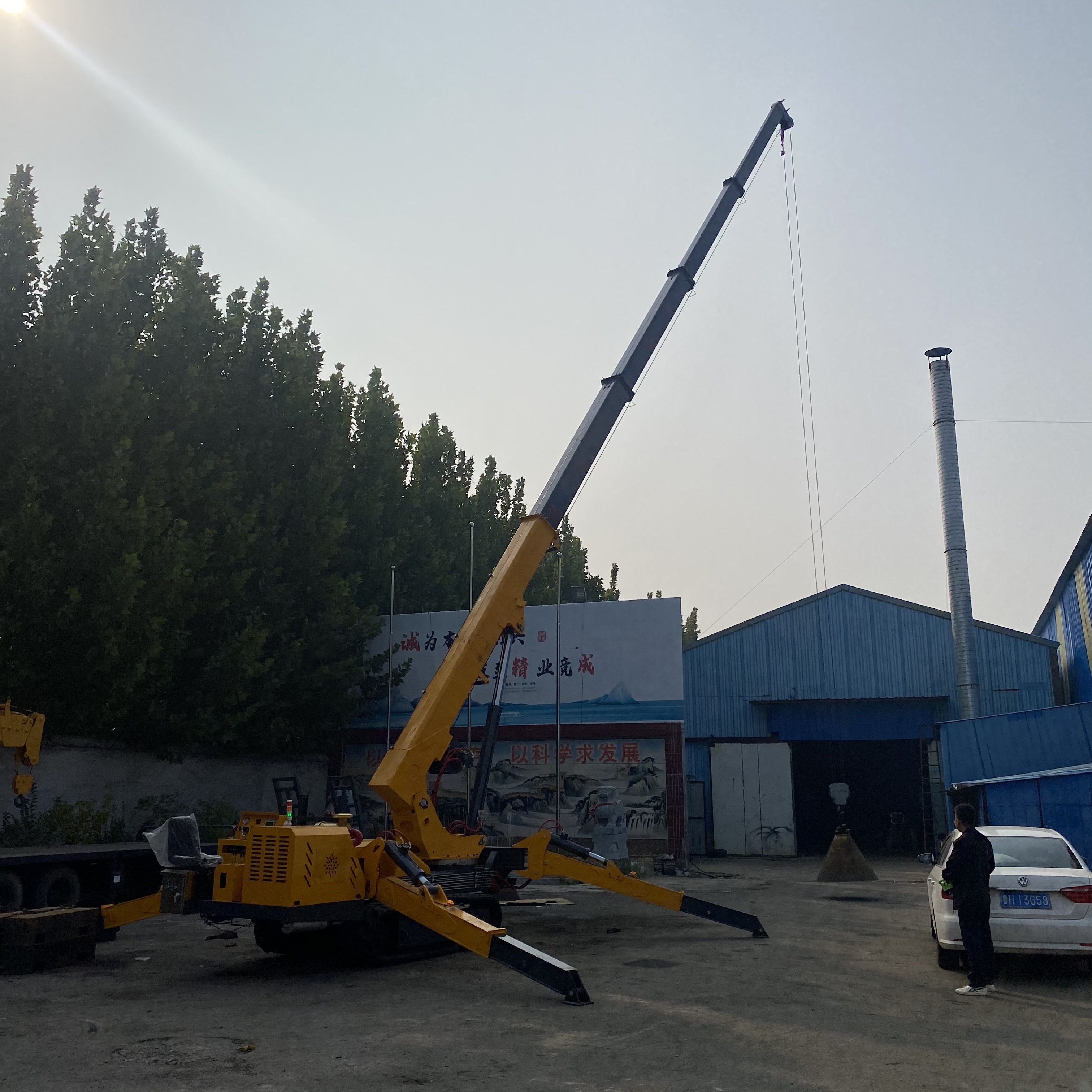 3t 5t 8t 12t Crawler Spider Crane With Customized Lift Height Telescopic Boom Mobile Lifting Machine Crawler Crane