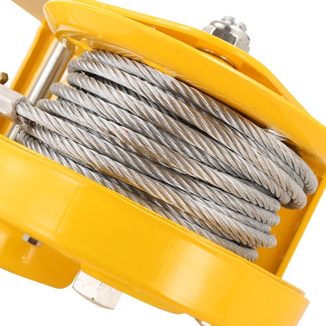 Mini Manual Winch 1200lbs 1800lbs 2600lbs Crank Wire Rope Small Hand Winch For Pulling