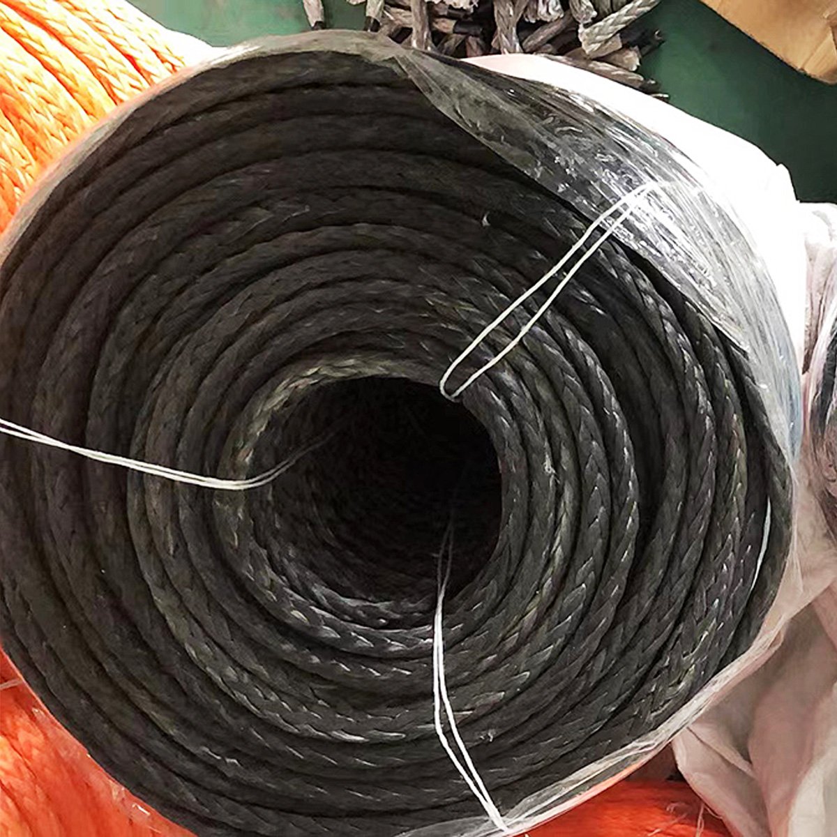Manufacture Wholesale Supply Uhmwpe Rope/hmpe Fiber Rope in 8mm/10mm/12mm Marine Rope 100%UHMWPE 12 Strands