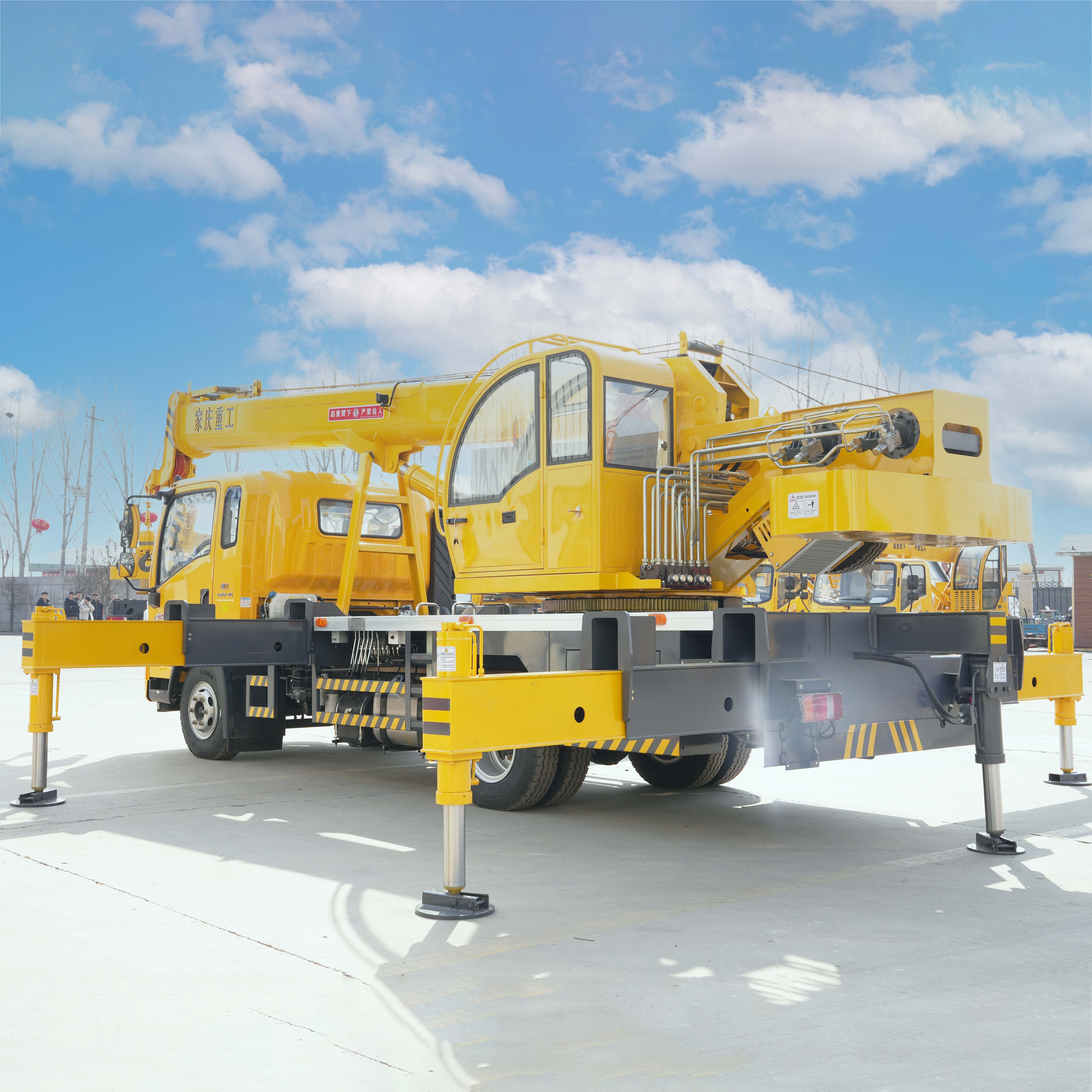 China Factory For Sale FAW Foton HOWO 10 Ton 12 Ton 16 Ton Hydraulic Telescopic Boom Truck Mounted Crane Crane Car