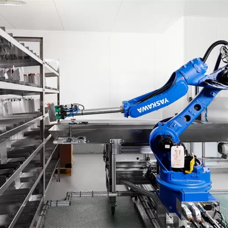 6 Axis Yaskawa industrial handling robot Arm GP25 for stamping press automation