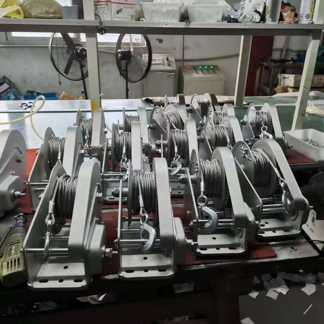 High Quality 2600LBS Stainless Steel Pulling Winch Manual Brake Hand Winch for Yacht or Boat Anchor Winch