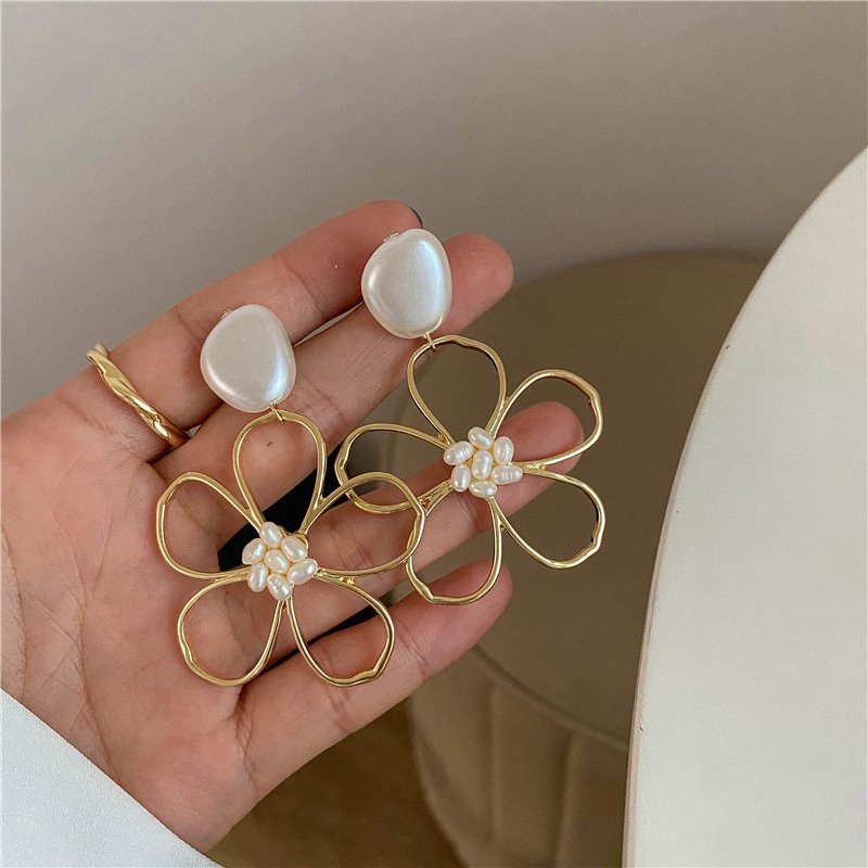 Summer Fashion Jewelry Earrings Wholesale Bulk Personalized Vintage Elegant Bridal Floral Flower Pearl Stud Earring