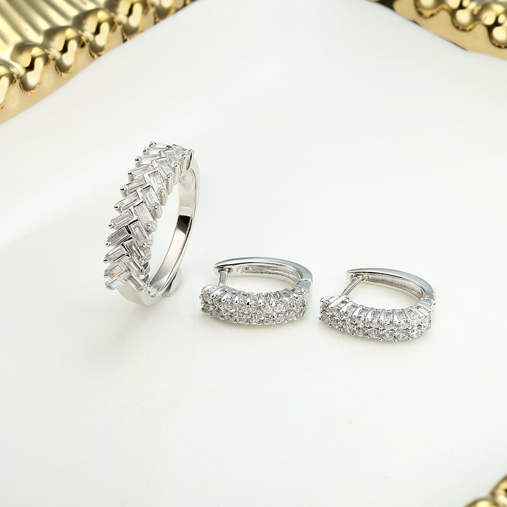 Grace Jewelry Luxury Small Hoop 925 Sterling Silver Cubic Zirconia Rhinestone Huggie Earrings Jewelry