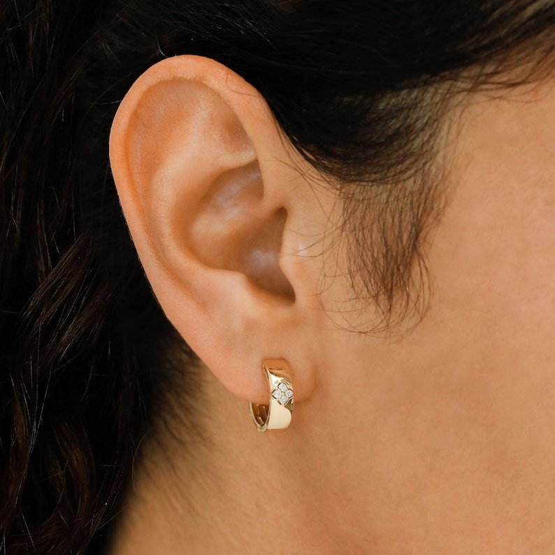 Handmade Statement Jewelry 18k Pure Gold Natural Diamond Double Sided Flower Cluster Hoop Earrings For Her at Affordable Prices