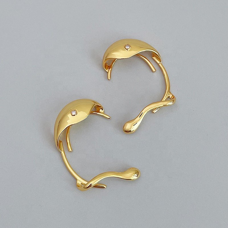 Original Design 18K Gold Plated Brass Jewelry Irregular Clip On Ear Cuff Zircon For Women Party Earrings E221386