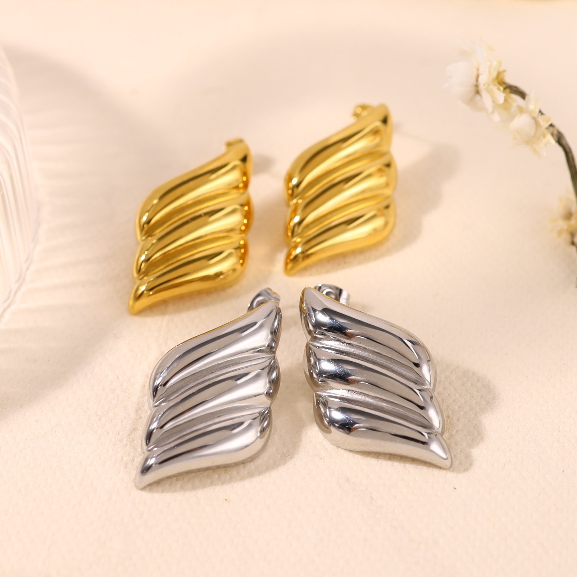 18K Gold Plated Non-Pierced Hip Hop Style Moissanite Zircon Square Cut Cuff Earrings Vintage Geometric Alloy Jewelry Engagement