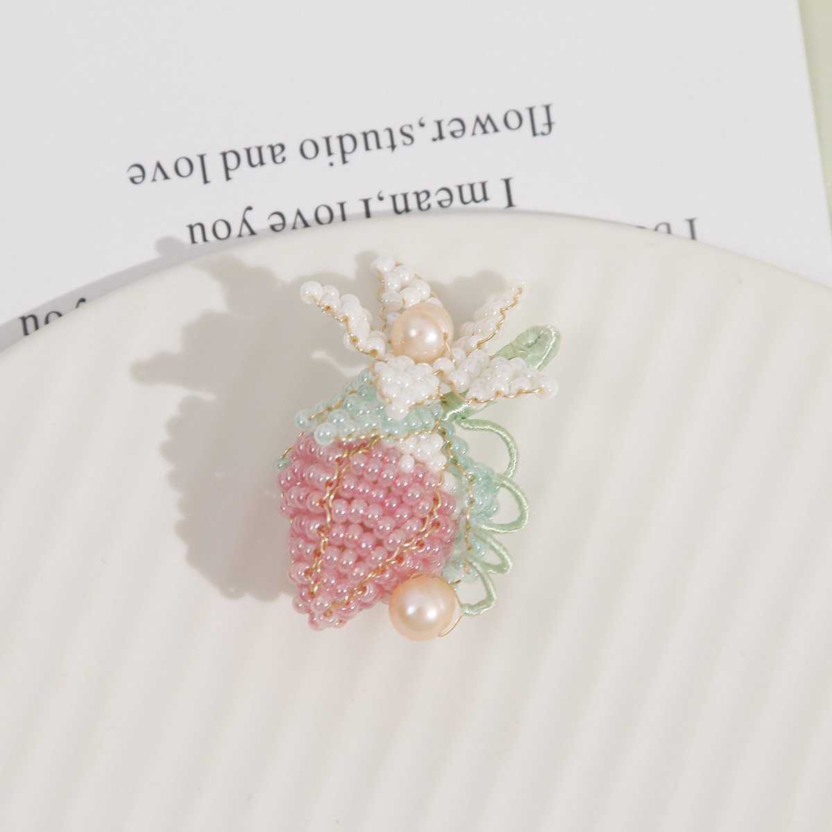 Strawberry Earrings Super Fairy French Vintage Pink Fruit Beaded Earrings Premium Feeling Niche Design Pearl Earrings Sweet Ins